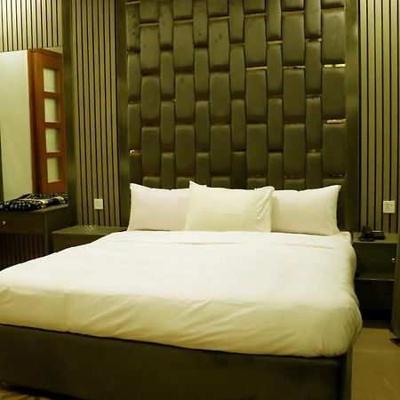 Hayat Grand Guest House Islamabad Exterior photo