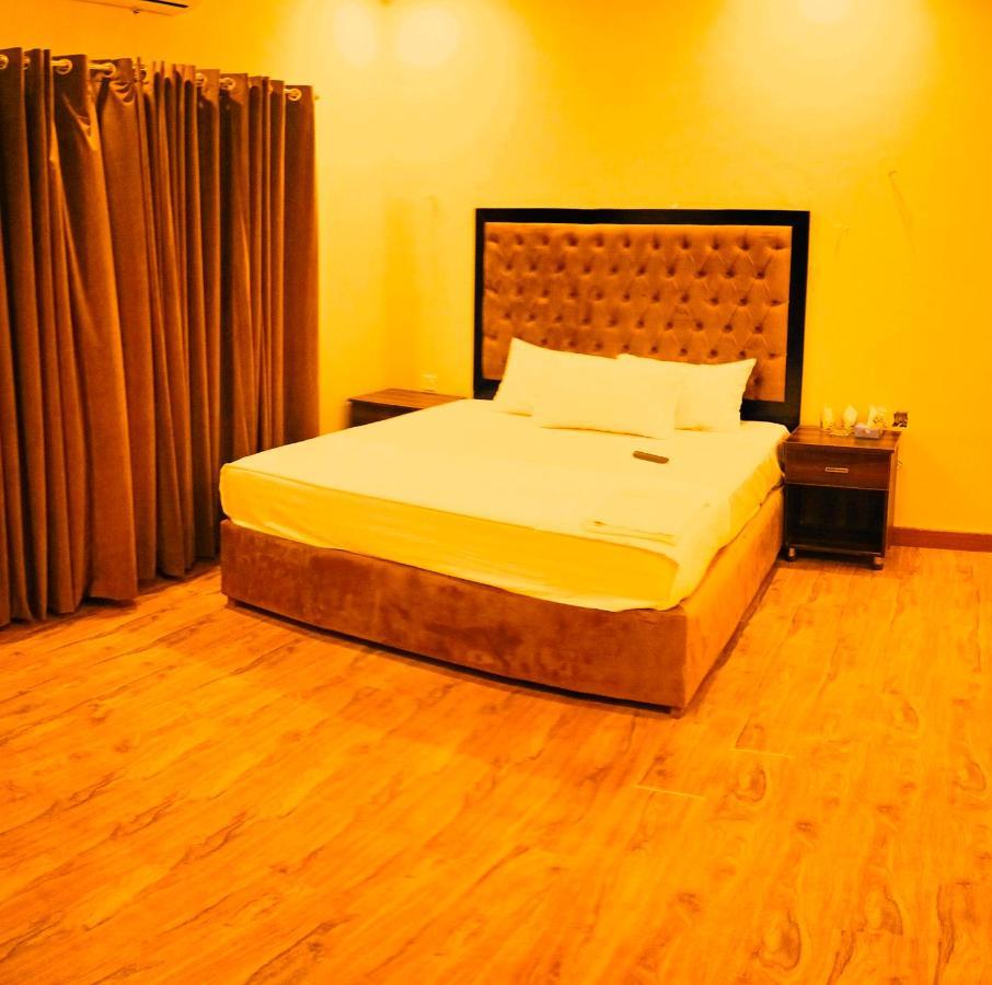 Hayat Grand Guest House Islamabad Exterior photo