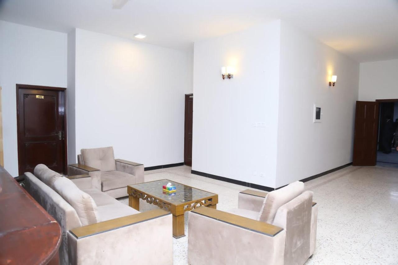 Hayat Grand Guest House Islamabad Exterior photo