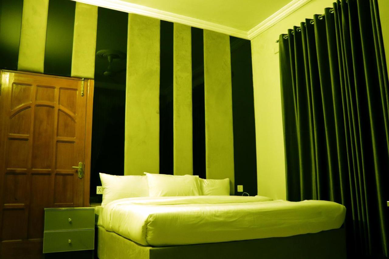 Hayat Grand Guest House Islamabad Exterior photo