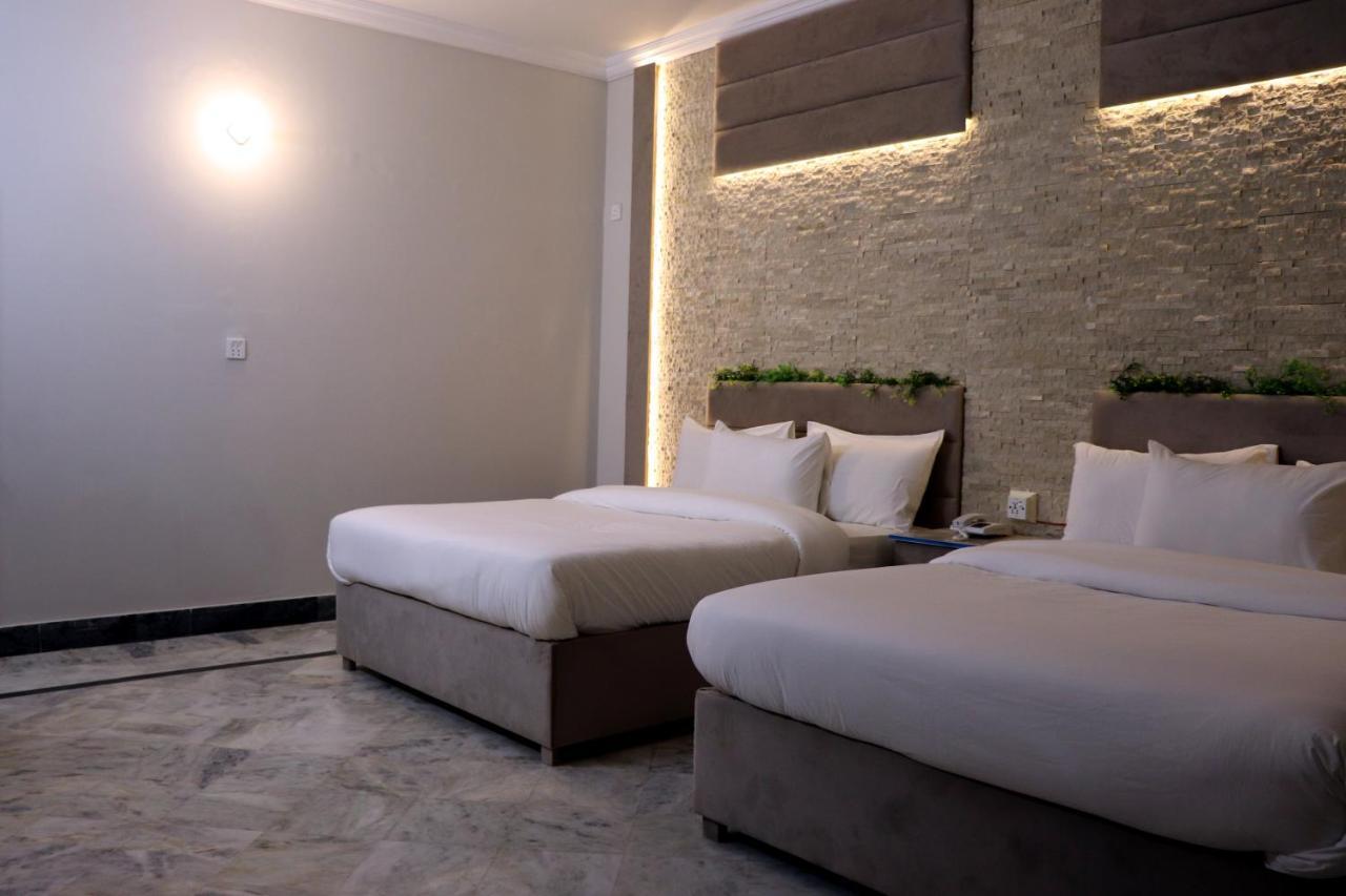 Hayat Grand Guest House Islamabad Exterior photo